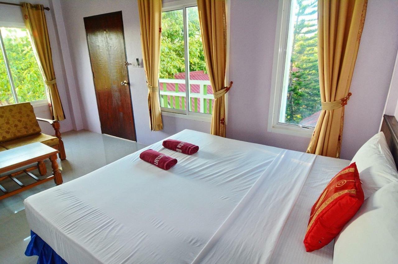 Blue Andaman Lanta Resort Koh Lanta Exterior photo