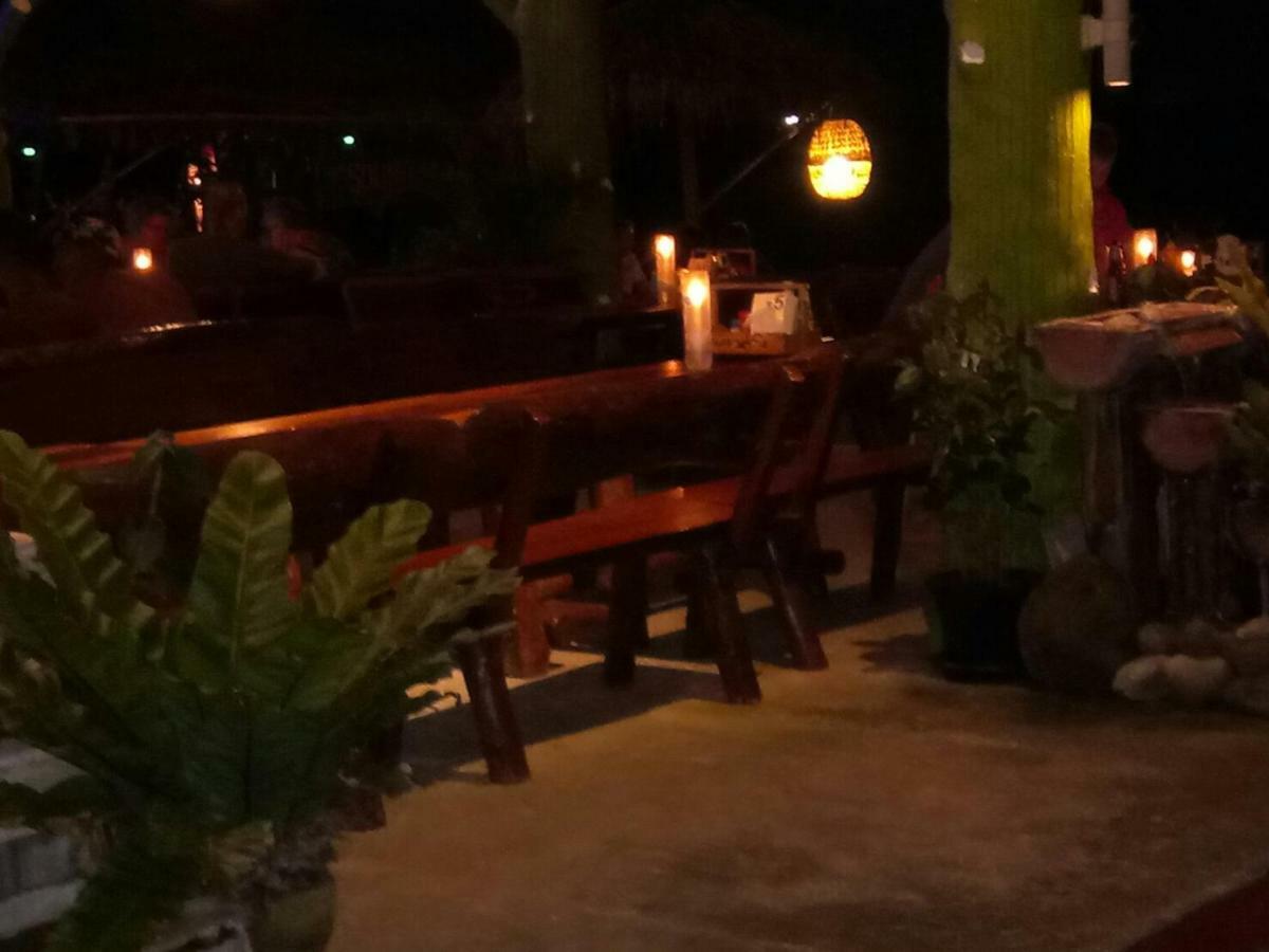 Blue Andaman Lanta Resort Koh Lanta Exterior photo