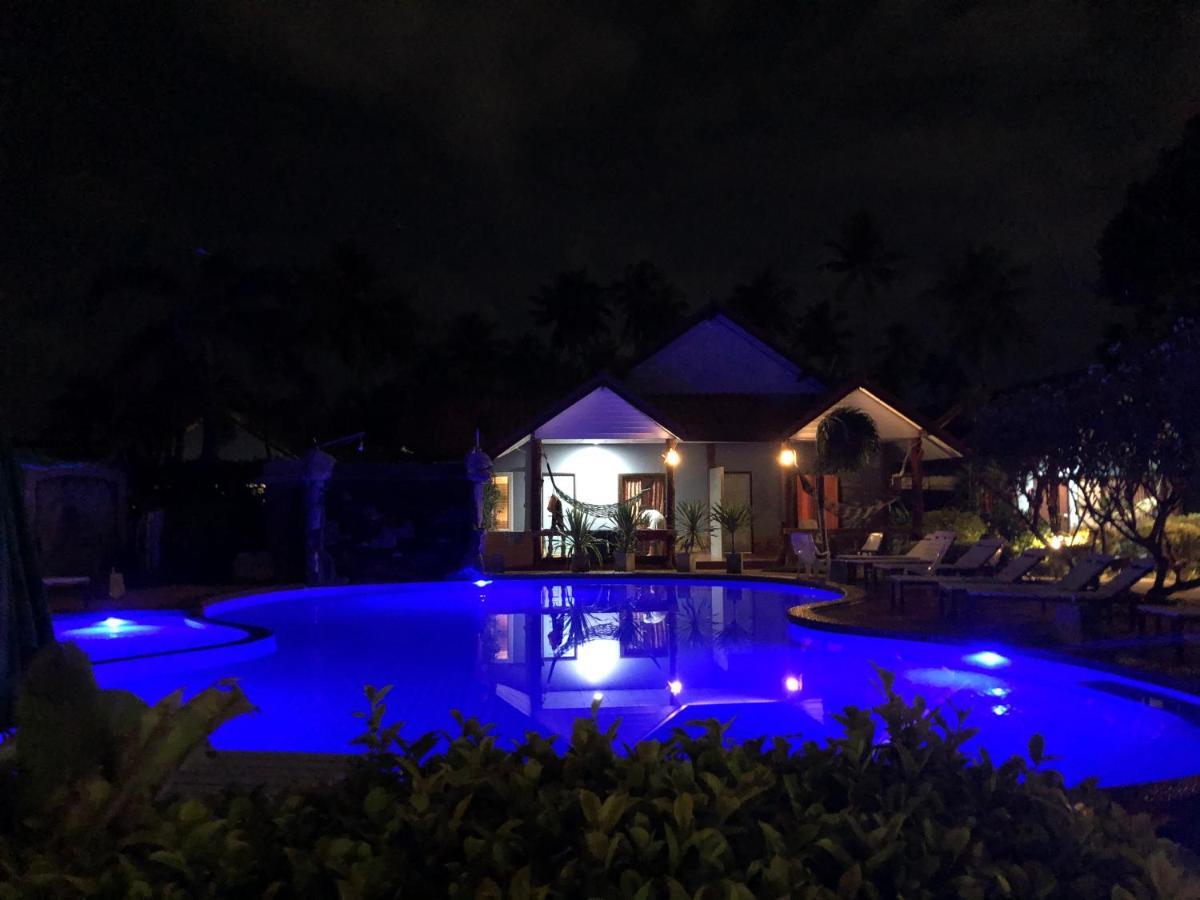 Blue Andaman Lanta Resort Koh Lanta Exterior photo